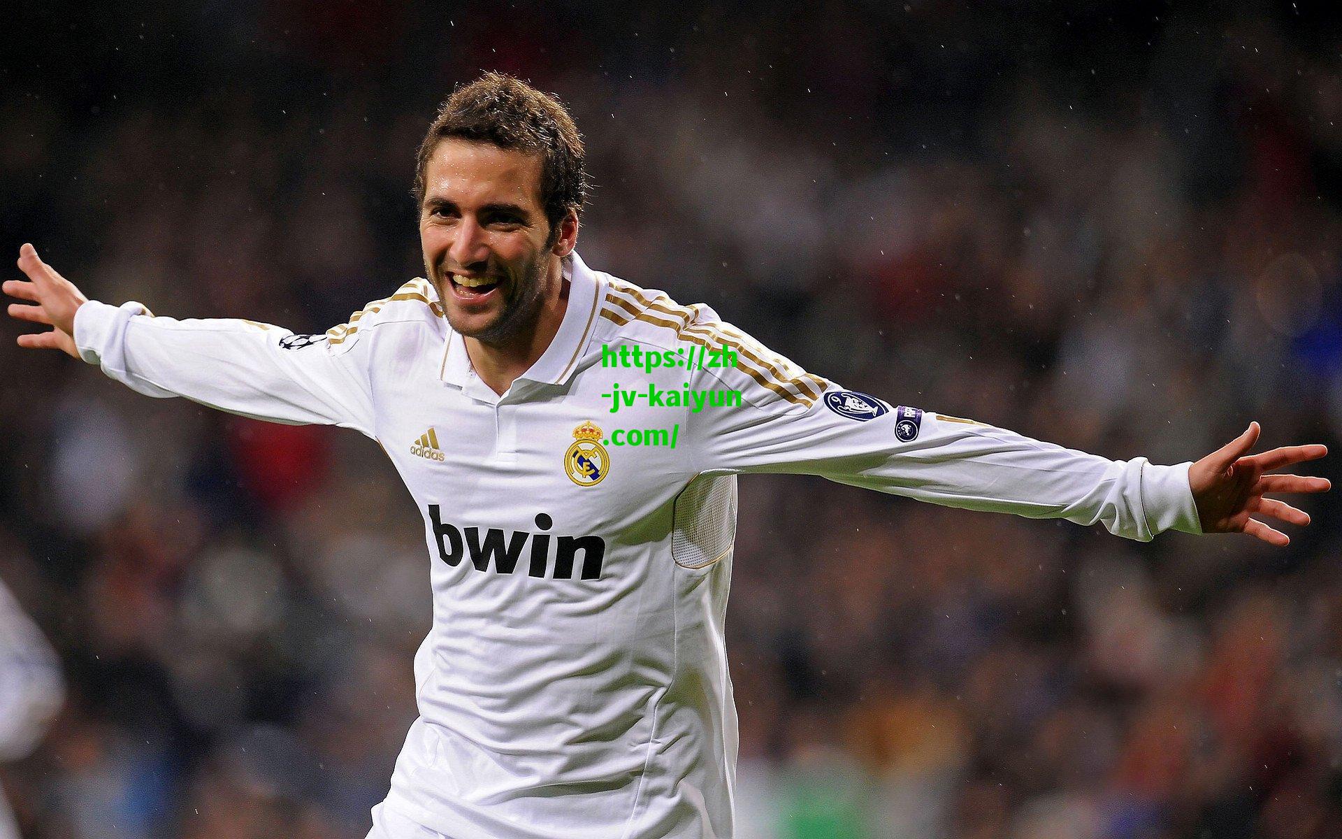 战术轮换显奇效！卡莱尔11人调度激活全队，对手低迷成就连胜传奇