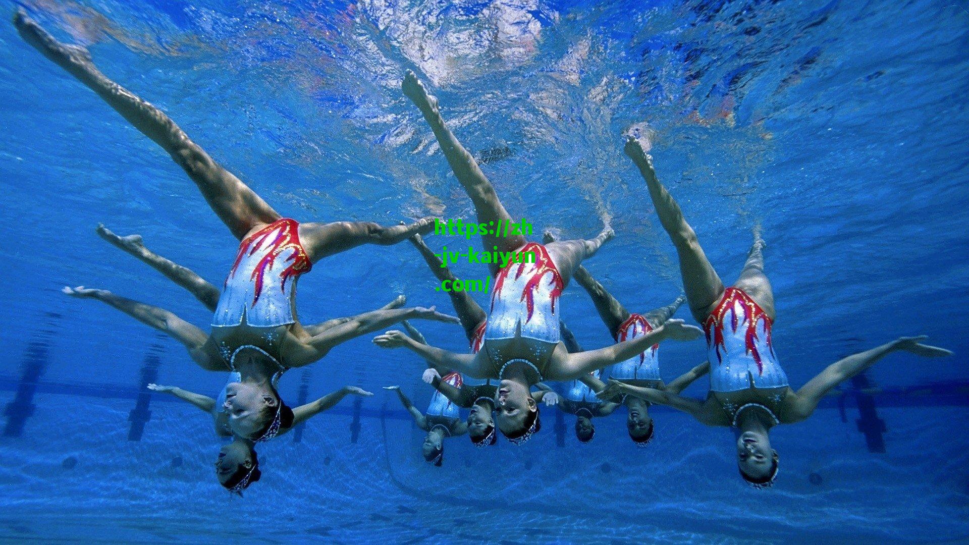 那不勒斯闪电出击！总监亲赴帕尔马洽谈博尼转会，锋线重组计划浮出水面